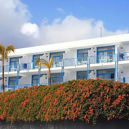Costa Volcan-2