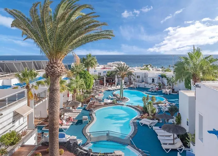 Apartamentos Parque Tropical en Lanzarote Puerto del Carmen 